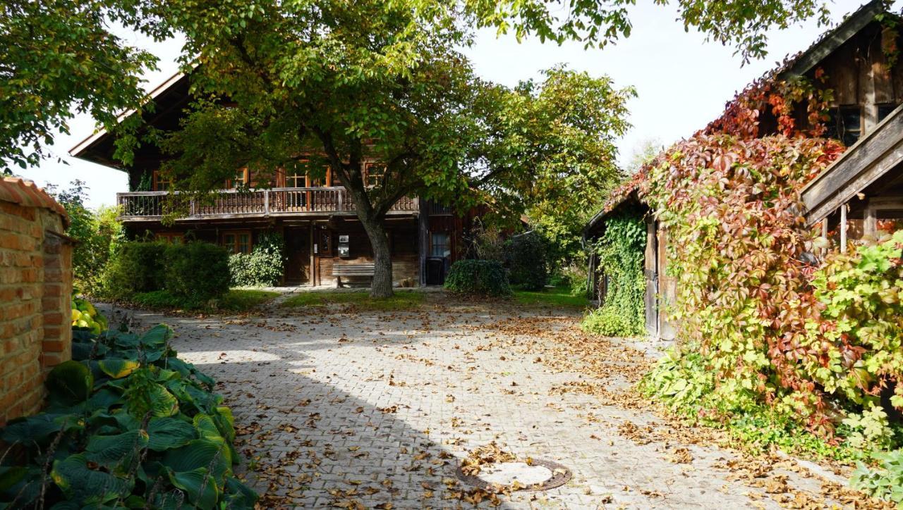 Das Neukirchen Inn Neuburg am Inn المظهر الخارجي الصورة